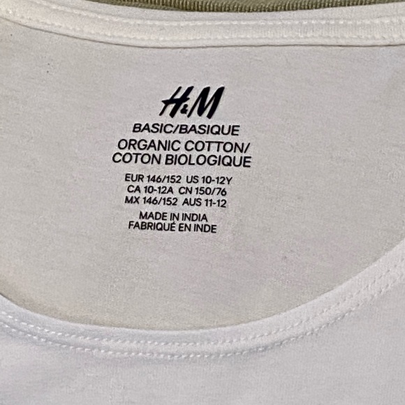 H&M Basics Long Sleeve Black + White Shirts (set) - Picture 4 of 6